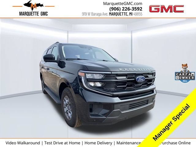 2025 Ford Expedition Active in Black — front three-quarter view